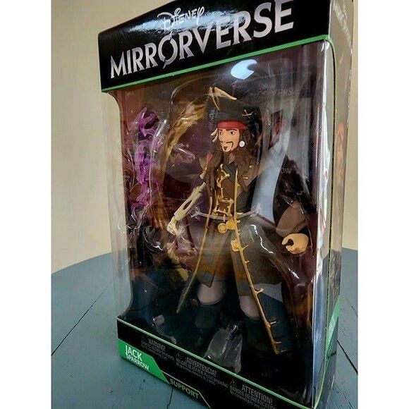 Disney Mirrorverse Captain Jack Sparrow 7" Action Figure. NWT - Picture 3 of 5